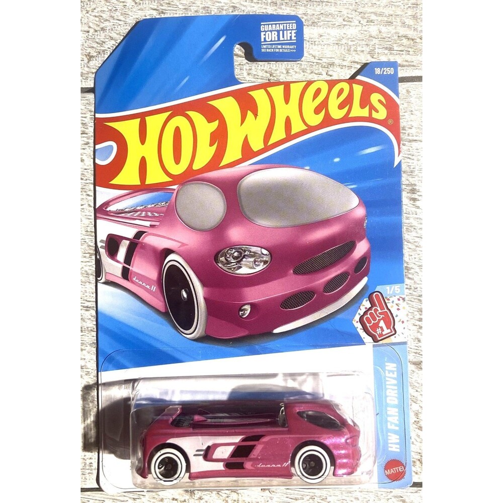 2026 Hot Wheels #18 Deora II PINK